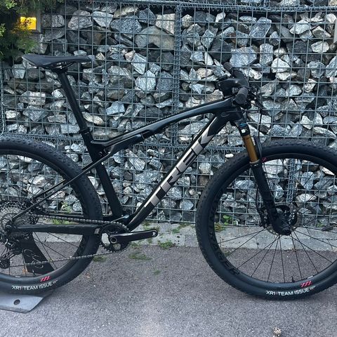 Trek Supercaliber, Large