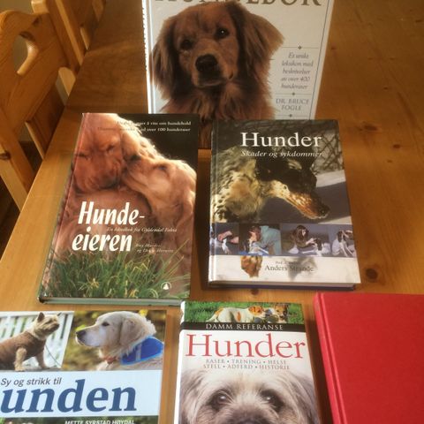 Hunder  -  diverse bøker