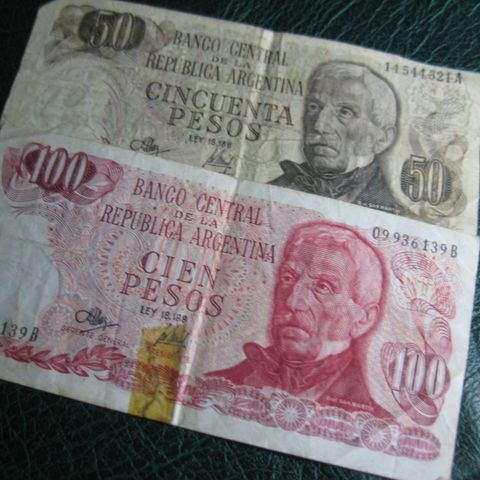 50 og 100 pesos Argentina
