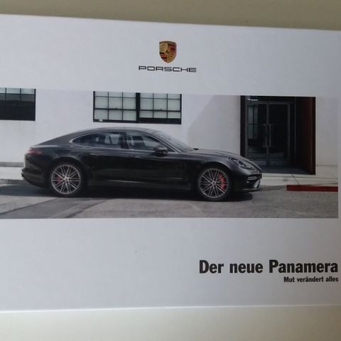 Porsche Panamera -brosjyre. (utgave 11/2016)