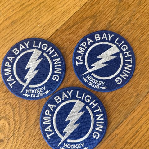 3 stk Tampa Bay Lightning klistrelapper/merkelapper/puck-lapp 75kr stk