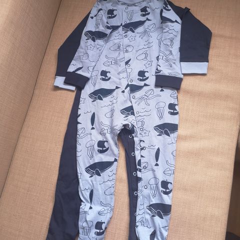 Ny 2 pyjamas i str 92