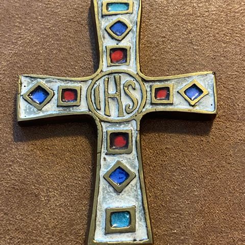 Eldre fransk IHS kors - bronse og emalje 8,5 cm.