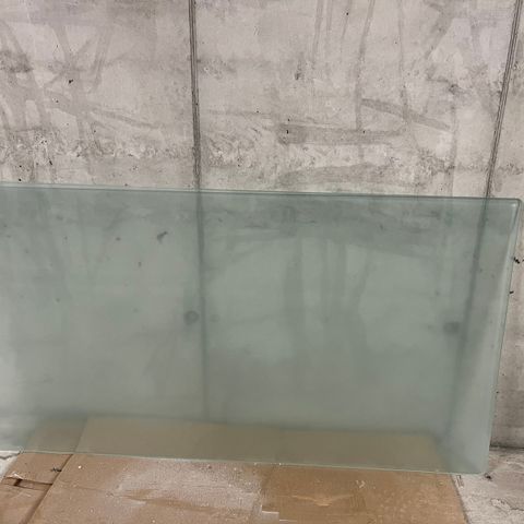 platebord frostet glass