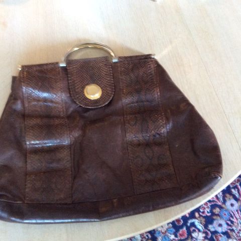 VINTAGE VESKE/BAG. ITALIENSK «MARIO  VALIENTINO»