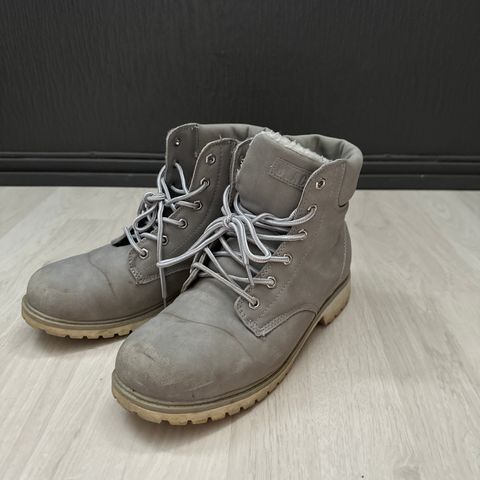 Foret grå boots