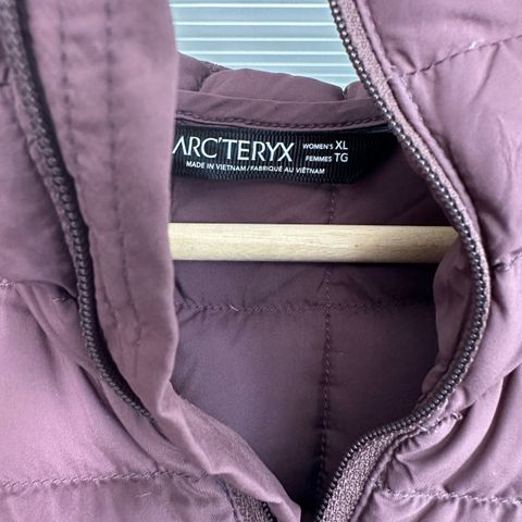 Arcteryx dun vest