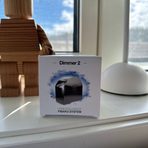 Fibaro z-wave dimmer 2