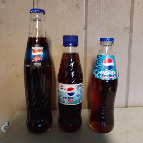 Pepsi flasker