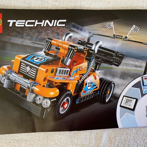 lego Technic 42104 - Race truck med trekk-og-slipp motor