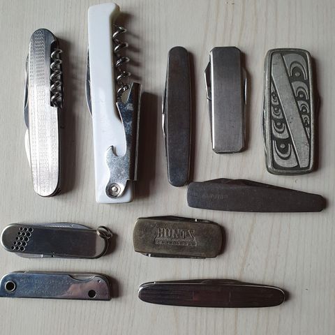 Lomme kniver selges. 10,stk,