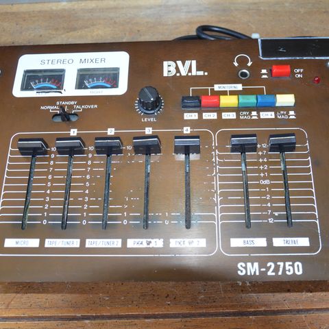 B.V.L. sm-2750 Stereo Mixer