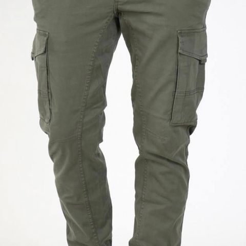 Cargo bukser  (sort, beige og grønn )
