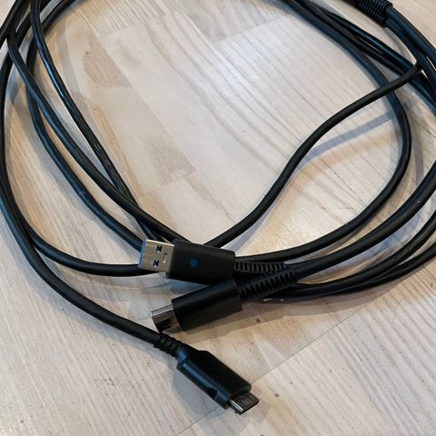 oculus rift cv1 headsett kabel