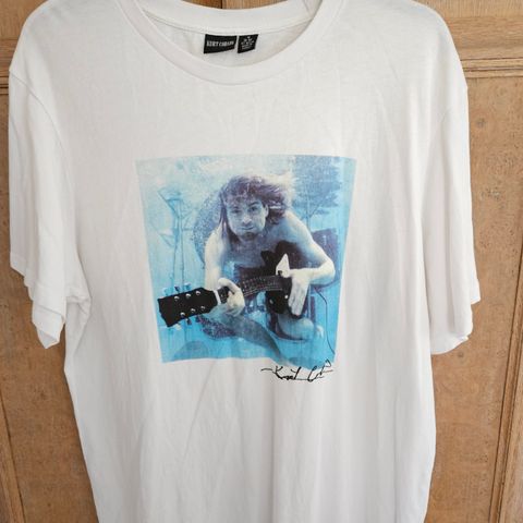 T-shirt- t-skjorte Kurt Cobain