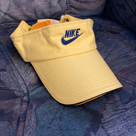 Vintage Caps / Visor Nike Retro fra 2003
