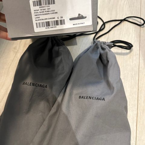 Balenciaga  str. 39