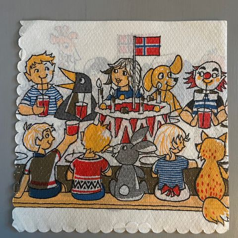 11 servietter fra 1970-tallet  jul, bursdag, pakke og annet