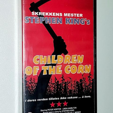 VHS SMALL BOX.STEPHEN KING.CHILDRE OF THE CORN 1984.