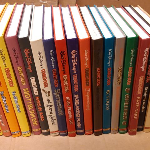 Carl barks Donald duck gullbøker komplett serie 18 bøker.uleste