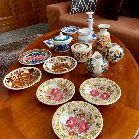 Porcelain collection, hand painted 14 pieces. Reduced price!
