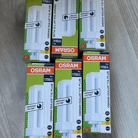 lyspære osram 26 w selges samlet for 150,-kr