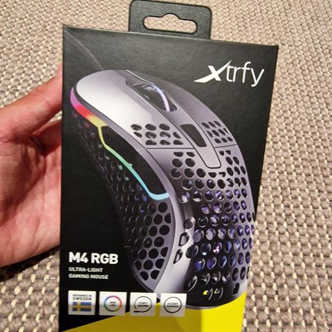 Xtrfy RGB gamingmus ultralight.