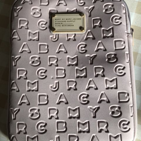 Marc Jacobs iPad etui