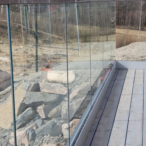 Nordic Railing stolpefritt glassrekkverk selges ( Kun glassene)