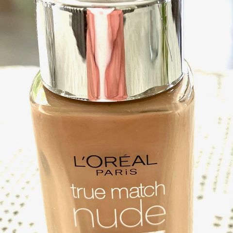 L'Oreal True Match Super-Blendable Foundation - farge: Medium - Ny 🌸