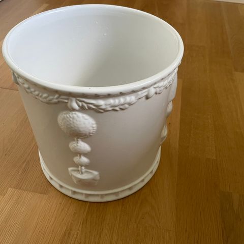 blomsterpotte potte 23cm hvit keramikk