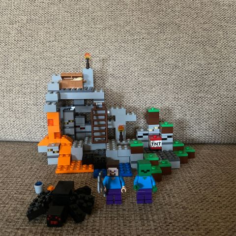 Lego Minecraft 21113 The Cave