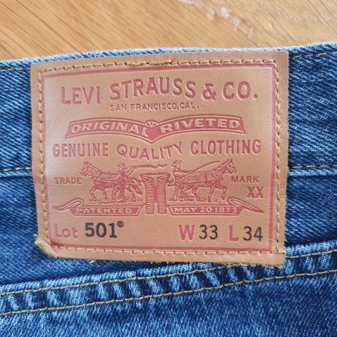 Levis original 501 bukse W33, L34 til dame