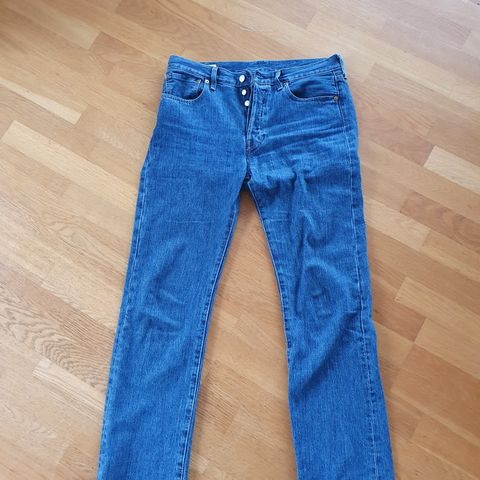 Levis original 501 bukse W33, L34 til dame