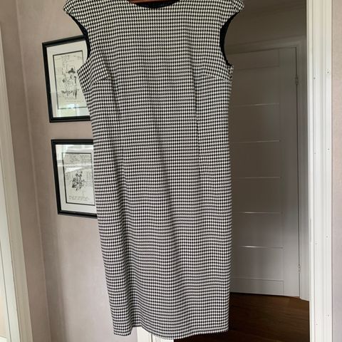 Zara kjole størrelse L