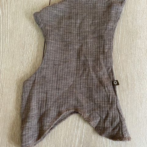 Balaclava i ull fra smallstuff str. 56/62