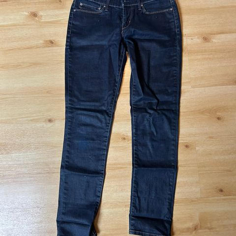 Levis Low rise