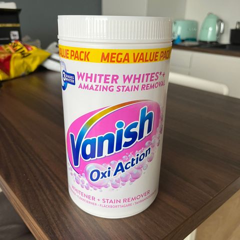 Selger ny Vanish Oxi Action White 1,5kg