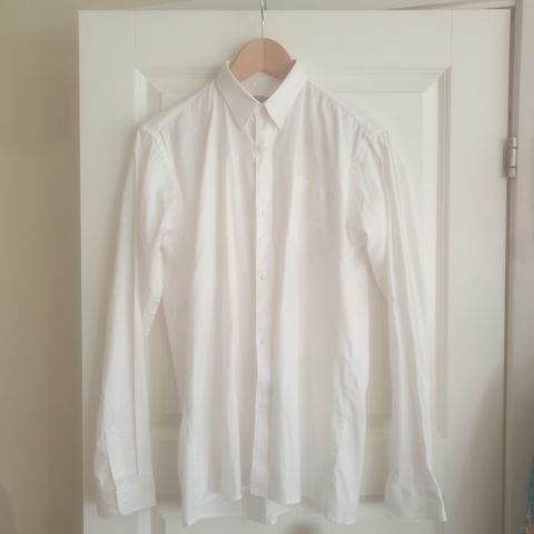 Maniq hvit skjorte str 16 år