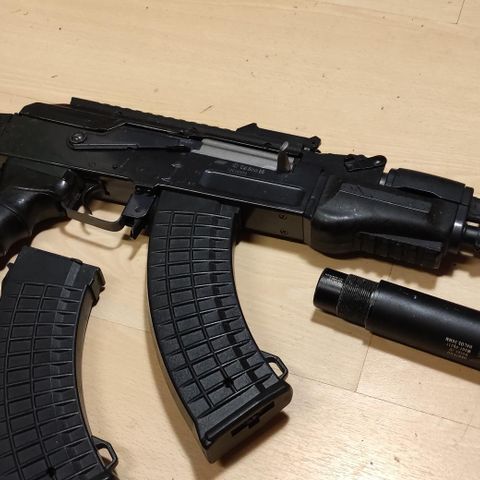 AK74U.