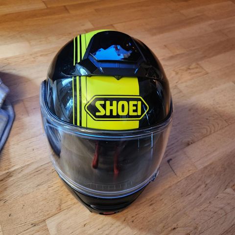 Shoei hjelm med Cardo Edge