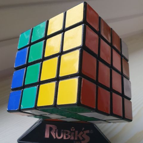 Rubiks cube 4x4