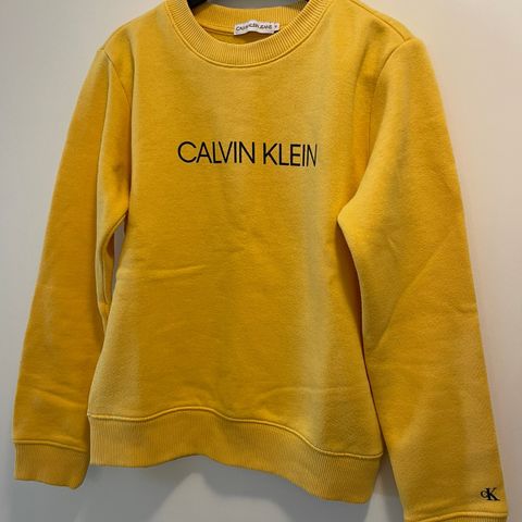 Calvin Klein genser str 10 år, inkl frakt