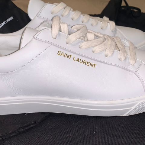 Saint Laurent