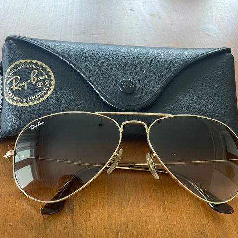 Ray-ban aviator gradient 3025