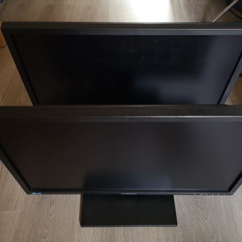 Samsung skjerm S23E650