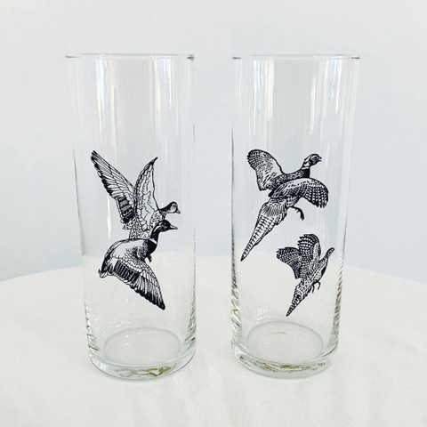 2 elegante glass med fuglemotiv