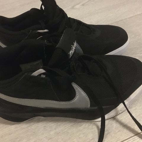 Nike joggesko str 36.   50kr