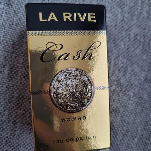 La Rive Cash parfyme
