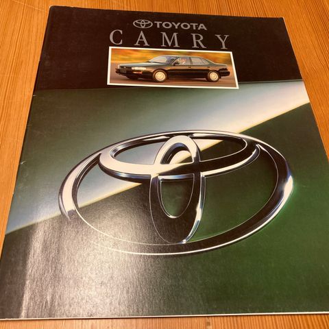 BILBROSJYRE - TOYOTA CAMRY - 1995